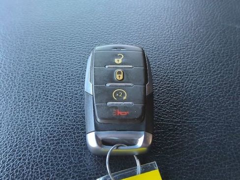 Used 2021 RAM 1500 Big Horn AWD/4WD image 18