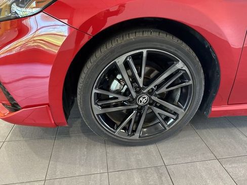 Used 2025 Toyota Camry XSE w/ Premium Plus Package AWD/4WD image 8
