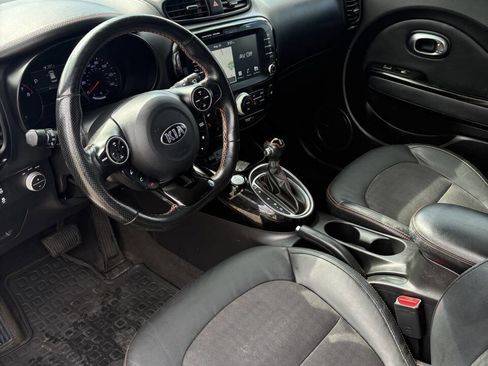 Used 2018 Kia Soul ! w/ Tech Package image 6