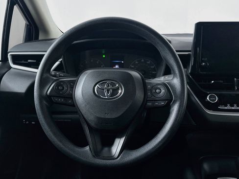 Used 2024 Toyota Corolla LE FWD image 17