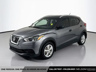 Used 2019 Nissan Kicks S FWD video 1