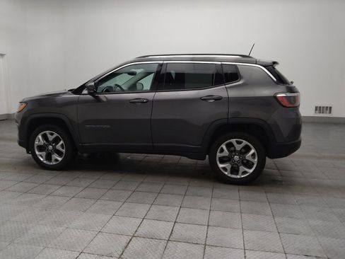 Used 2018 Jeep Compass Limited w/ Navigation Group AWD/4WD image 3