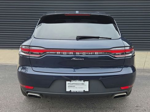 Certified 2021 Porsche Macan AWD/4WD image 23