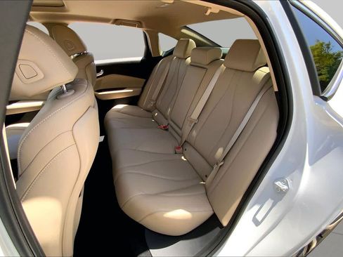 Used 2025 Acura TLX w/ Technology Package FWD image 20