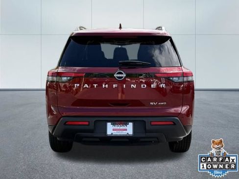 Used 2024 Nissan Pathfinder SV AWD/4WD image 10