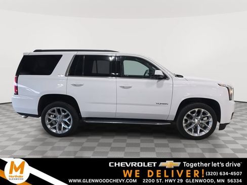 Used 2019 GMC Yukon SLE w/ Convenience Package AWD/4WD image 1