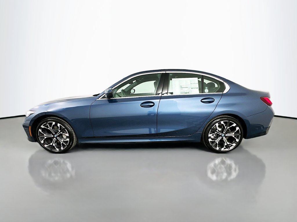 Used 2026 BMW 330i Sedan w/ Premium Package RWD image 8