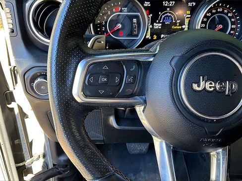 Used 2022 Jeep Wrangler Unlimited Rubicon w/ Trailer Tow Package image 10