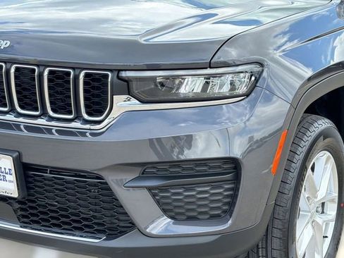 New 2026 Jeep Grand Cherokee Laredo RWD image 11