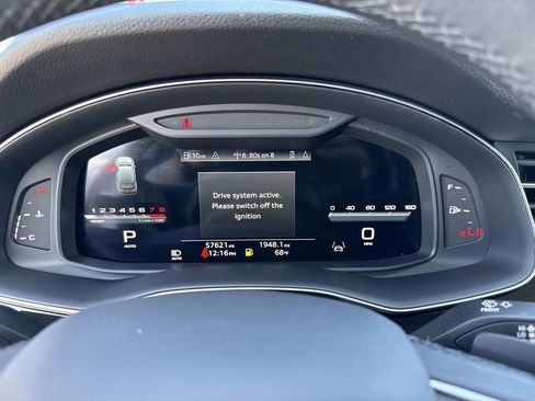 Used 2023 Audi Q7 3.0T Premium Plus image 32