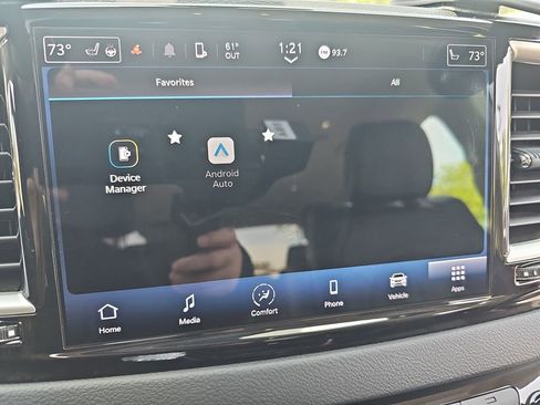 Certified 2022 Chrysler Pacifica Touring-L FWD image 24