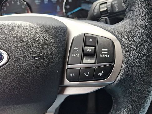 Used 2020 Ford Explorer XLT w/ Equipment Group 202A AWD/4WD image 23