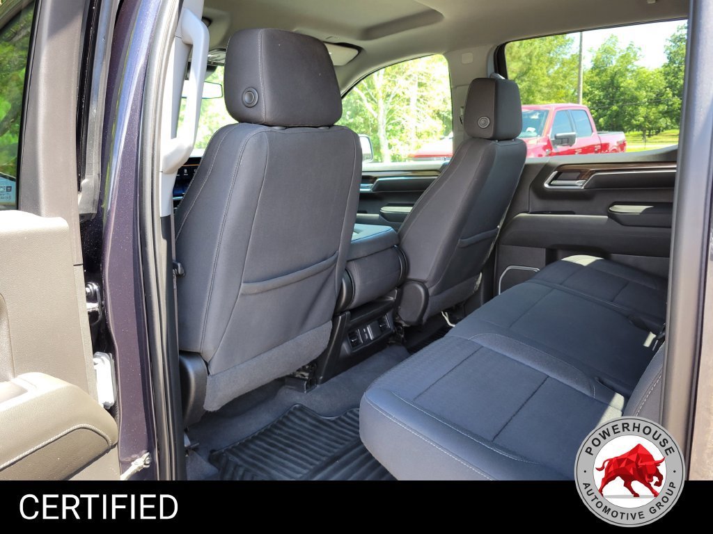 Used 2022 Chevrolet Silverado 1500 LT AWD/4WD image 15