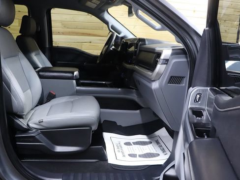 Used 2024 Ford F250 XLT w/ Black Appearance Package AWD/4WD image 81