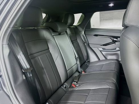 Used 2026 Land Rover Range Rover Evoque Dynamic SE AWD/4WD image 25