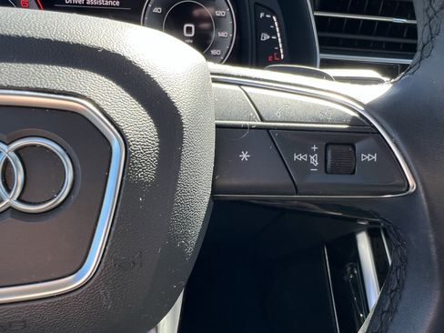 Used 2023 Audi Q7 3.0T Premium w/ Convenience Package image 20