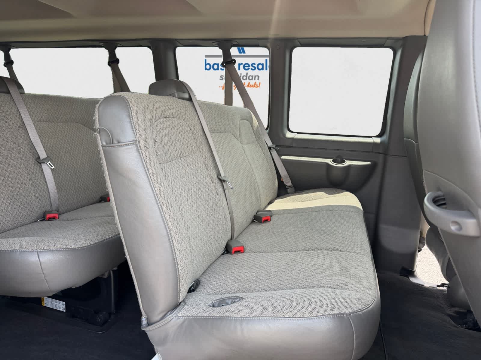 Used 2025 Chevrolet Express 3500 LT w/ LT Preferred Equipment Group RWD image 19