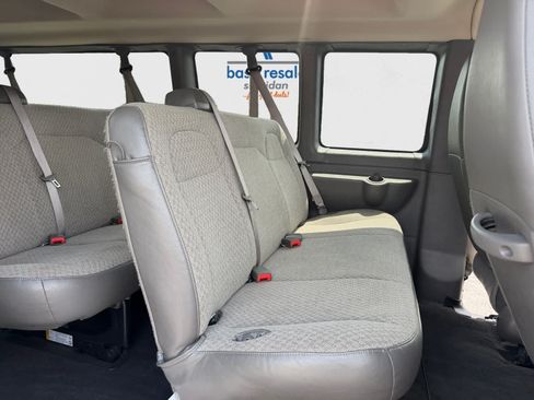 Used 2025 Chevrolet Express 3500 LT w/ LT Preferred Equipment Group RWD image 19