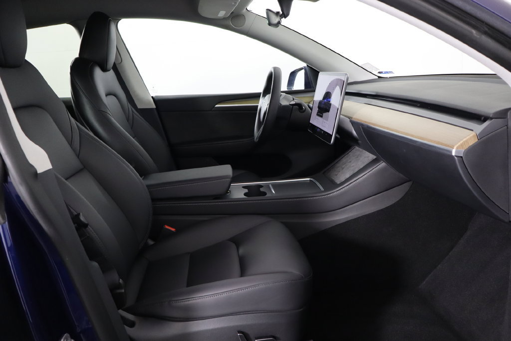 Used 2023 Tesla Model Y Long Range AWD/4WD image 16