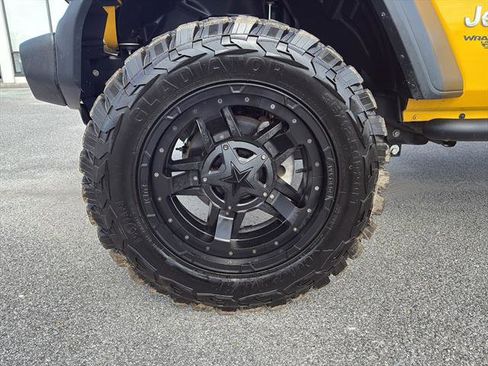 Used 2019 Jeep Wrangler Unlimited Sport S AWD/4WD image 9