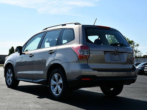 Used 2015 Subaru Forester 2.5i w/ Alloy Wheel Package AWD/4WD image 5