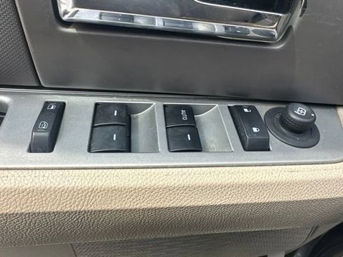 Used 2010 Ford Expedition EL XLT AWD/4WD image 12