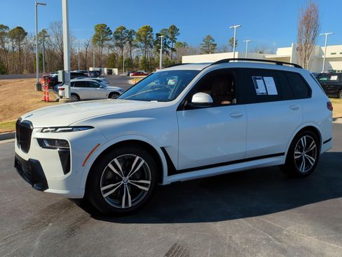 Certified 2026 BMW X7 xDrive40i w/ M Sport Package image 5