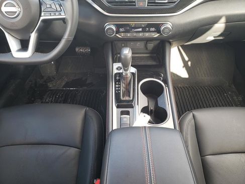 Certified 2025 Nissan Altima 2.5 SR w/ SR Premium Package image 19