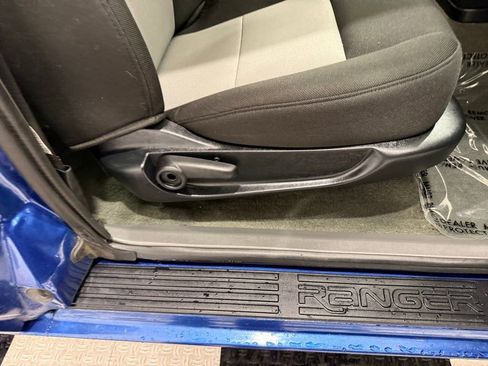 Used 2011 Ford Ranger XLT image 20