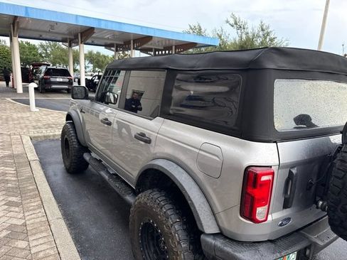 Used 2023 Ford Bronco Black Diamond AWD/4WD image 4