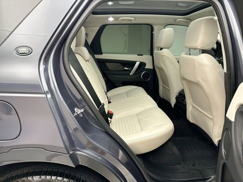 Used 2024 Land Rover Discovery Sport S image 7