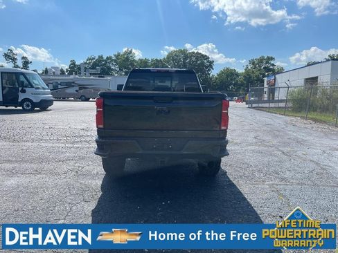 Used 2026 Chevrolet Silverado 2500 LTZ w/ Trail Boss Package AWD/4WD image 5