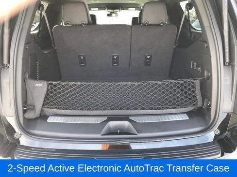 Used 2024 Chevrolet Suburban RST w/ Luxury Package image 22