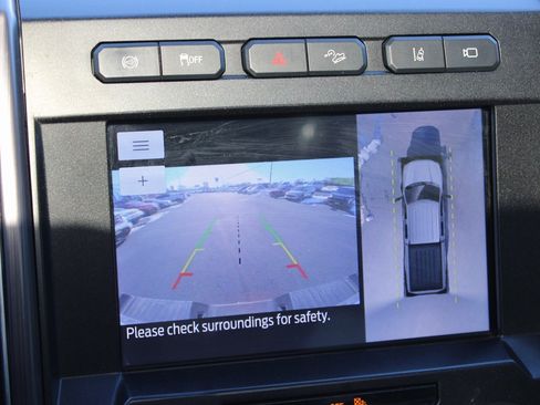 Used 2020 Ford F350 Limited image 17