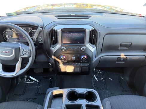 Used 2022 GMC Sierra 1500 Elevation image 11