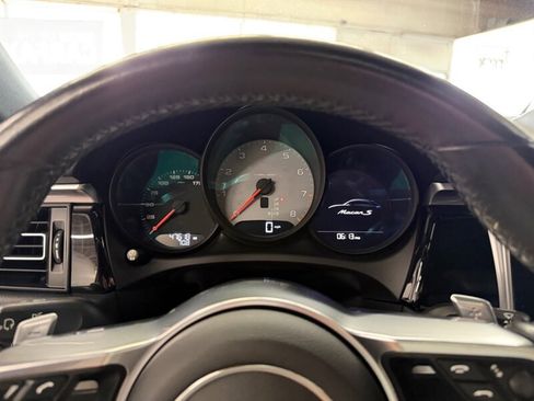 Used 2019 Porsche Macan S AWD/4WD image 45