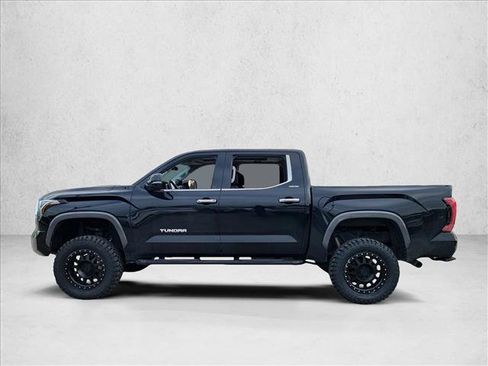 Used 2023 Toyota Tundra Limited image 8