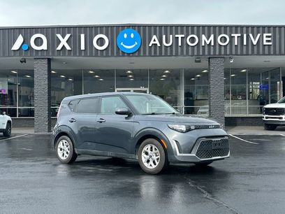 Used 2023 Kia Soul LX w/ Option Group 015