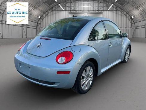 Used 2009 Volkswagen Beetle S image 5