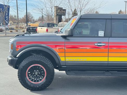 Used 2025 Ford Bronco Big Bend w/ Black Diamond Package image 11