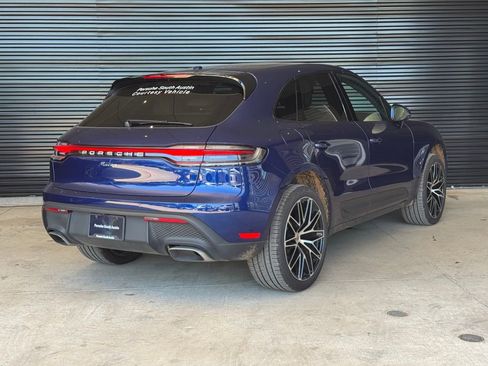 Certified 2026 Porsche Macan AWD/4WD image 7