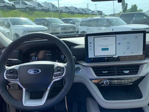 New 2026 Ford Explorer Active w/ Active Comfort Package AWD/4WD image 26