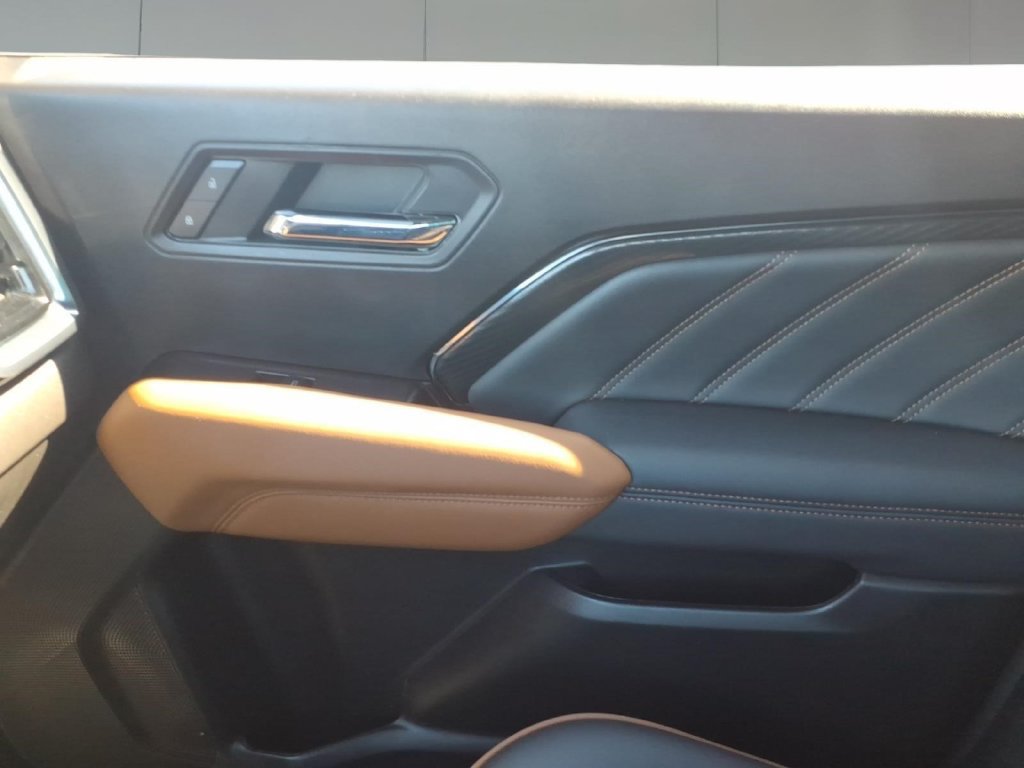 Used 2024 GMC Canyon AT4 w/ AT4 Premium Package AWD/4WD image 26