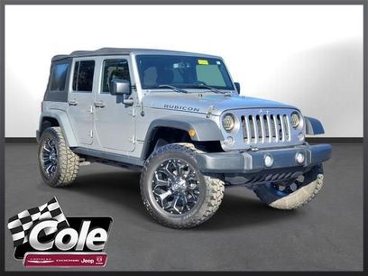 Used 2015 Jeep Wrangler Unlimited Rubicon w/ Connectivity Group