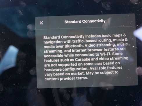 Used 2019 Tesla Model 3 image 14