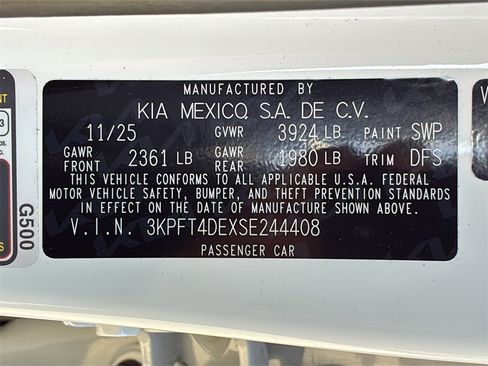 New 2025 Kia K4 LXS image 30