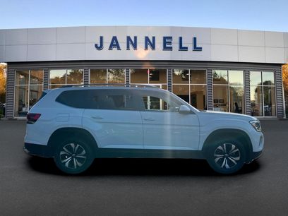 Used 2024 Volkswagen Atlas SE