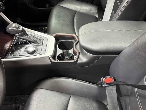 Certified 2021 Toyota RAV4 Limited image 23