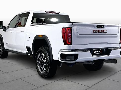 Used 2022 GMC Sierra 2500 AT4 w/ Gooseneck/5TH Wheel Package image 11