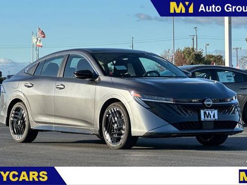 New 2026 Nissan Sentra SR w/ Floor Mat Package image 1